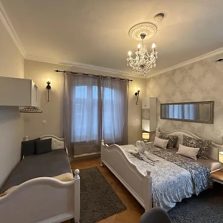 Magnolie Apartman *